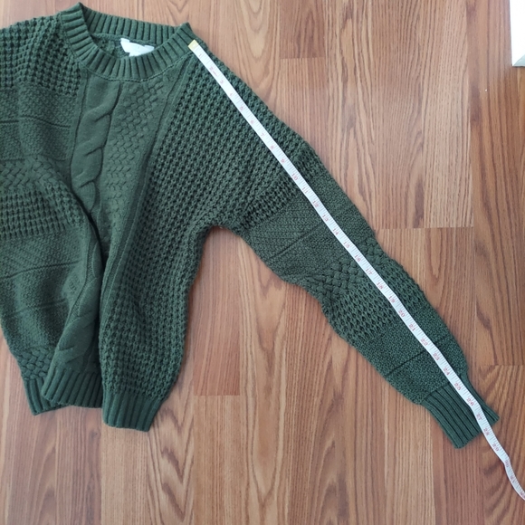 Time and True Green Sweater Size M - Picture 5 of 9